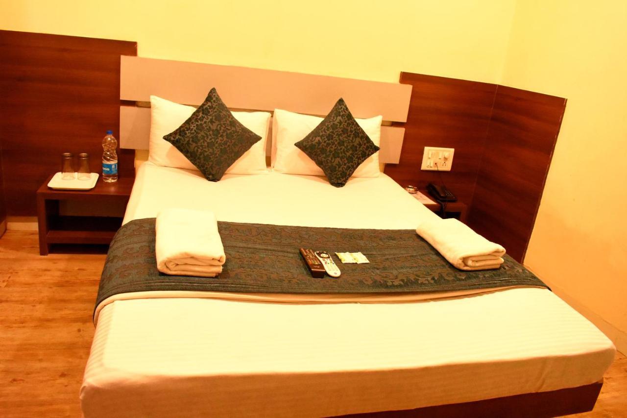 Sai Sharan Stay Inn- Near Midc Turbhe Нави Мумбаи Экстерьер фото