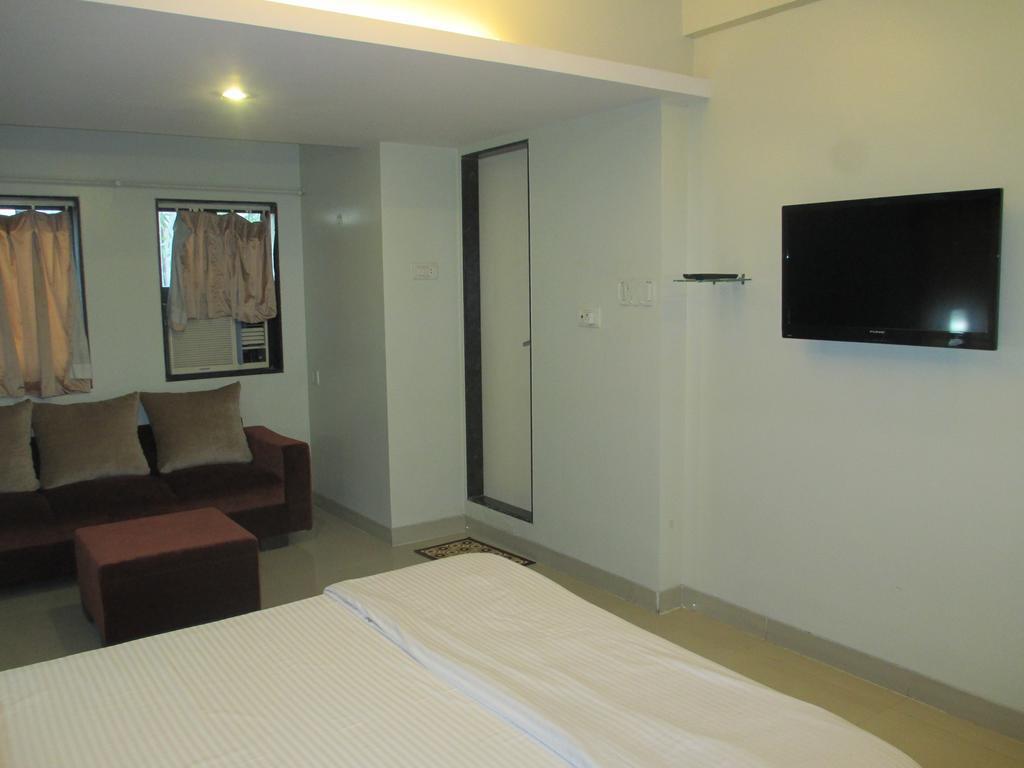 Sai Sharan Stay Inn- Near Midc Turbhe Нави Мумбаи Номер фото